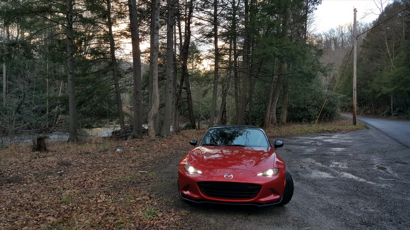Illustration for article titled My First Mazda Miata Road Trip Took Me 2,000 Miles To Fix A Decrepit Reliant Scimitar